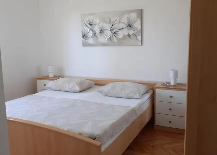 Viki Appartement Lozovac